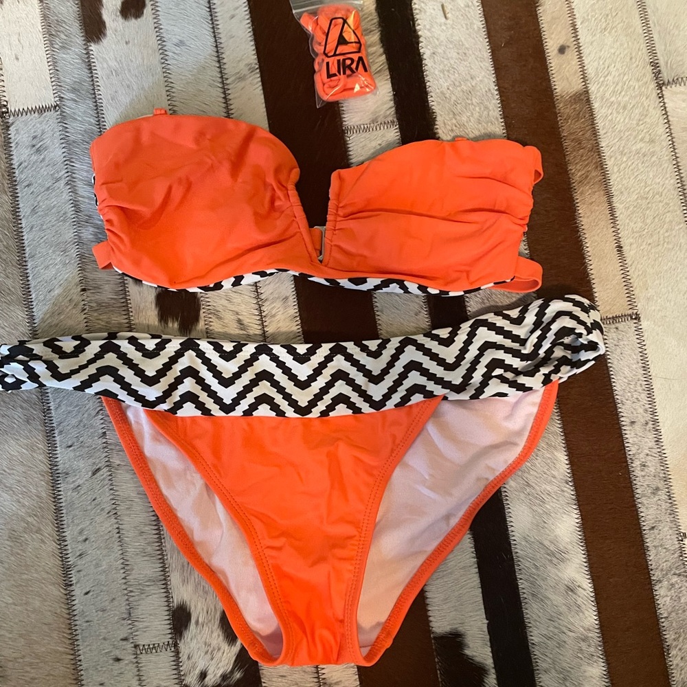 Lira reversible top bikini